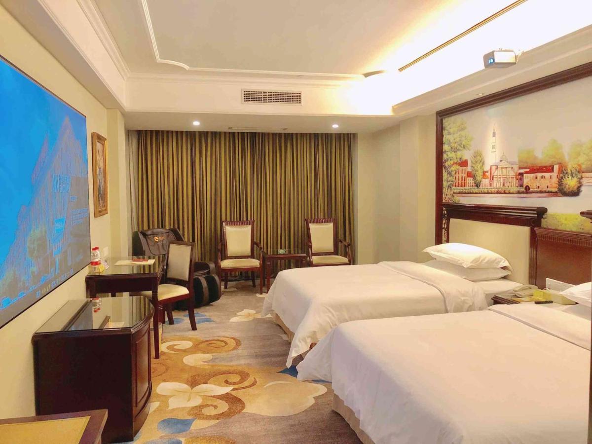 Vienna Hotel Guangzhou Shiling Exterior foto